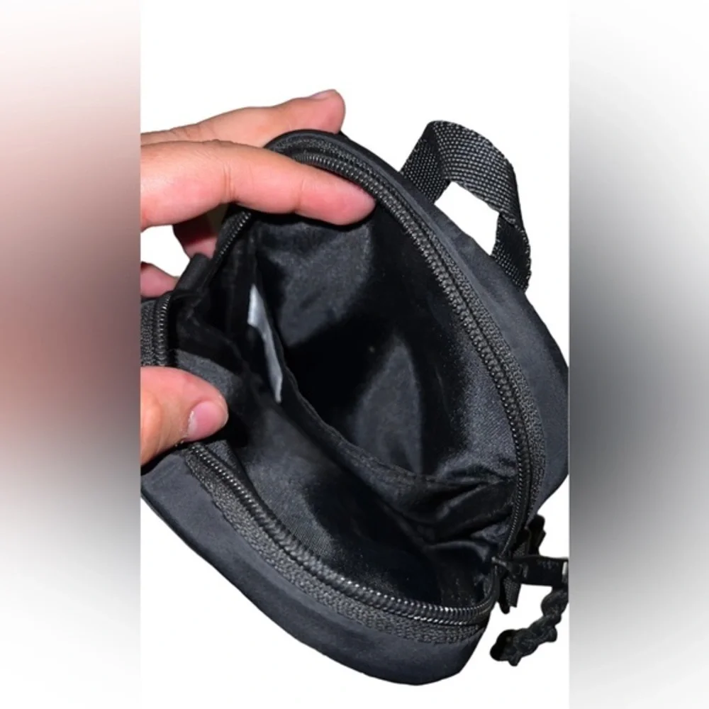 Adidas crossbody bag‎ - Picture 4 of 4